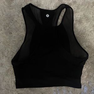 Lululemon tank size 6!🖤